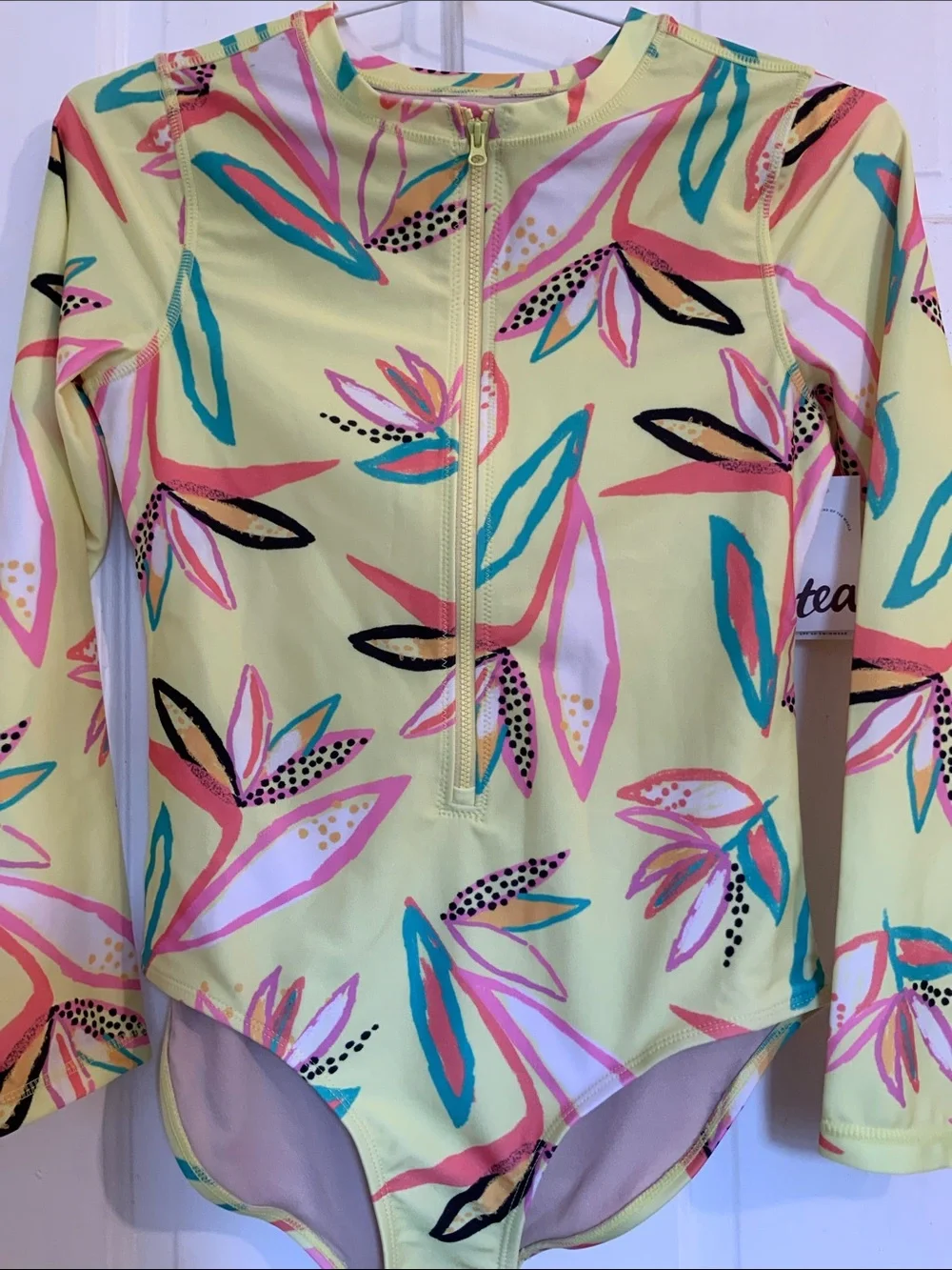 NWT Girls Long Sleeve Zip Front Floral Rash Guard Swimsuit - Yellow in size 16